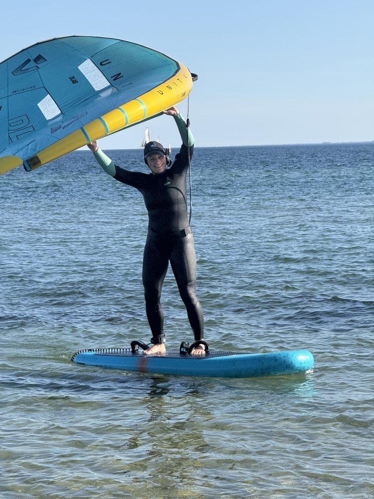 Wingsurf-Schnupperkurs auf Fehmarn im hüfttiefen Stehrevier