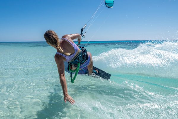 627a2ee8ee96703b0a1590de__3133413